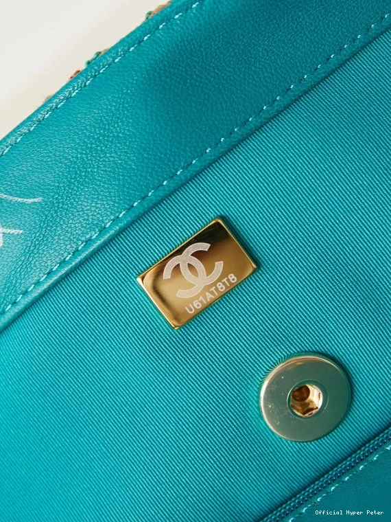HyperPeter LARGE CHANEL HANDLE BAG WITH FLAP TOP 0731